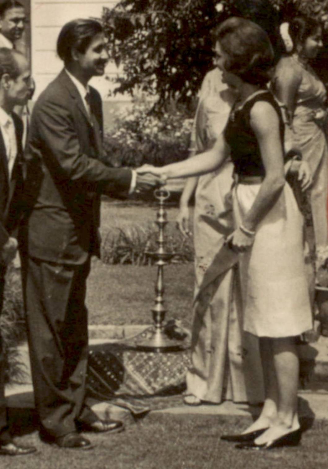 A young Sehgal presenting his work to B. N. Rau, Clinging Forms, PoP,1952, at his first solo exhibition, Arthur U. Newton Galleries, New York
